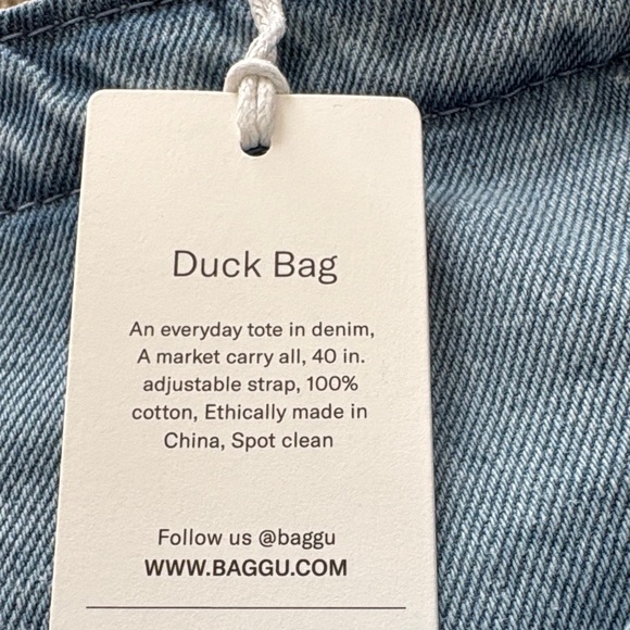 BAGGU Light Blue Denim Duck Tote -NWT - Picture 2 of 10